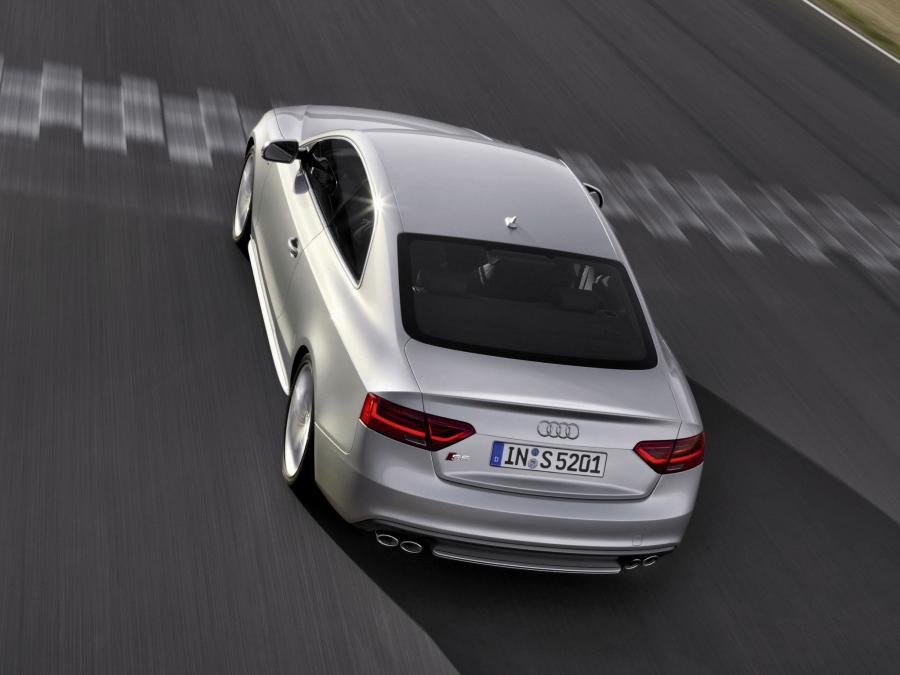  Audi S5 Coupe 2011 года  (WW) (фото 11 из 21)
